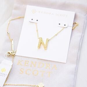 Kendra Scott Letter N Pendant Necklace in Gold